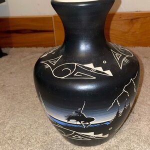 Cedar Mesa Accents. Great condition.